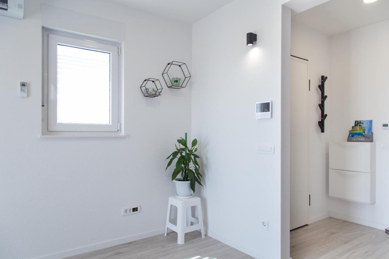 Delminium Apartman Kaštela Kültér fotó