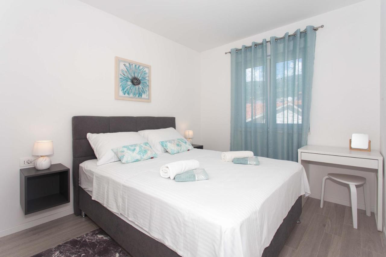 Delminium Apartman Kaštela Kültér fotó