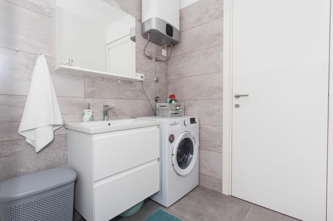 Delminium Apartman Kaštela Kültér fotó